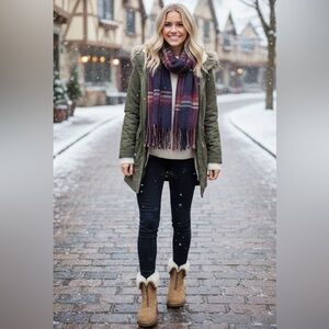 NWT Aussie Merino‎ natural suede Amelia style size 5